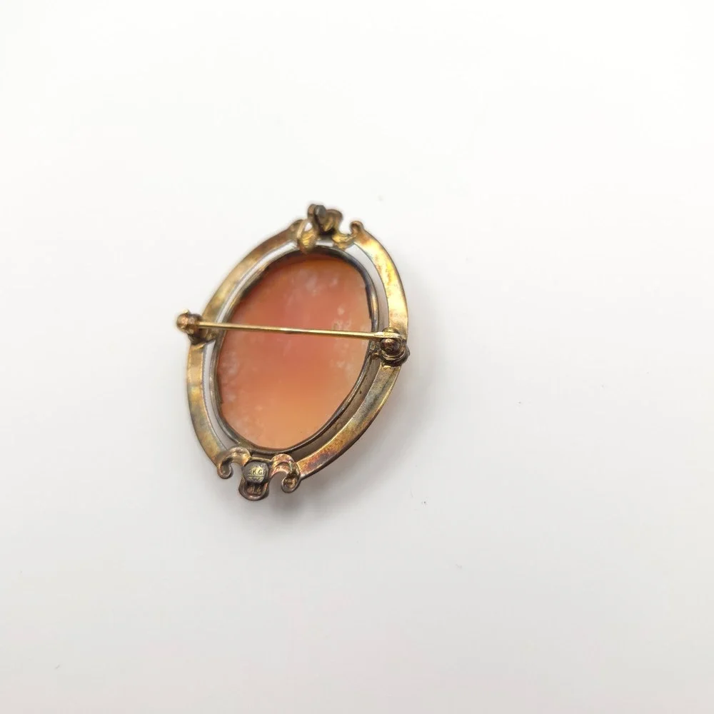 N/A vintage shell